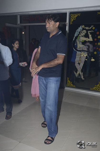 Janatha-Garage-Movie-Benefit-Show-Hungama